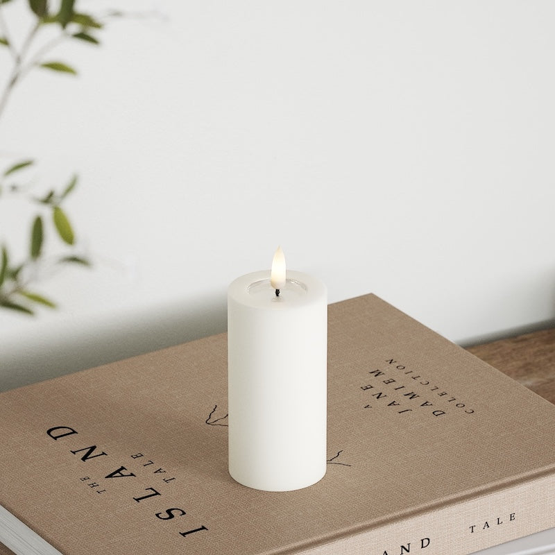 Deluxe Homeart LED Bloklys Ø 5 x 10 cm Hvid