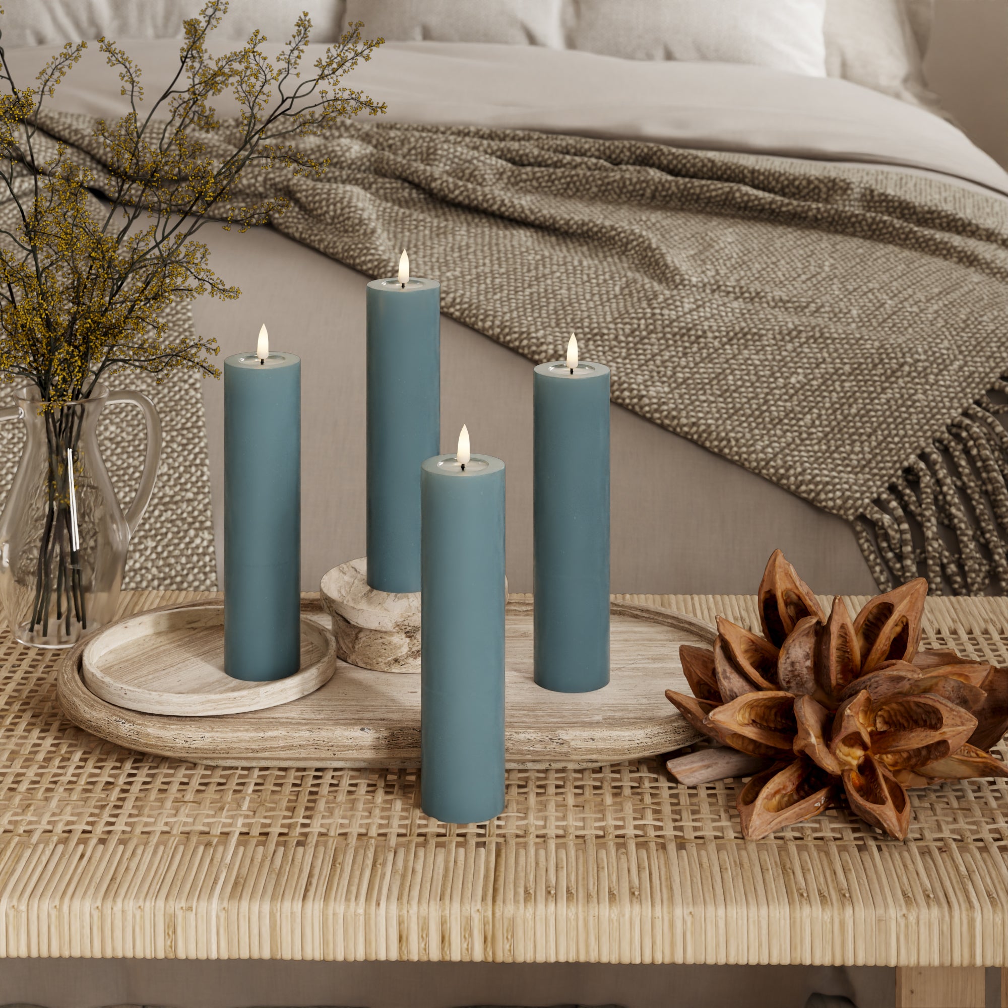CONDUJO Vela pilar Ø 5 x 20 cm Verde jade - 4 PCS