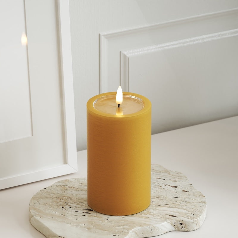 Unique Candles Unique LED Bloklys D 7,5 x 12,5 cm Karry